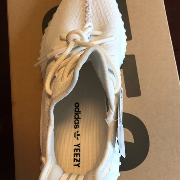 Adidas Yeezy Boost 350 9.5 - Picture 4 of 4